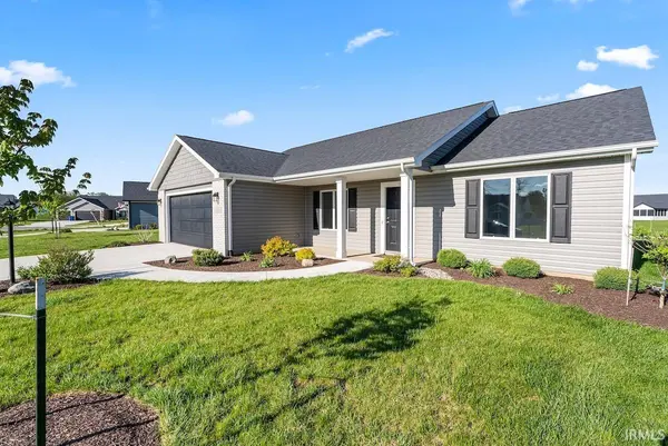 15563 Impala DR, Huntertown, IN 46748