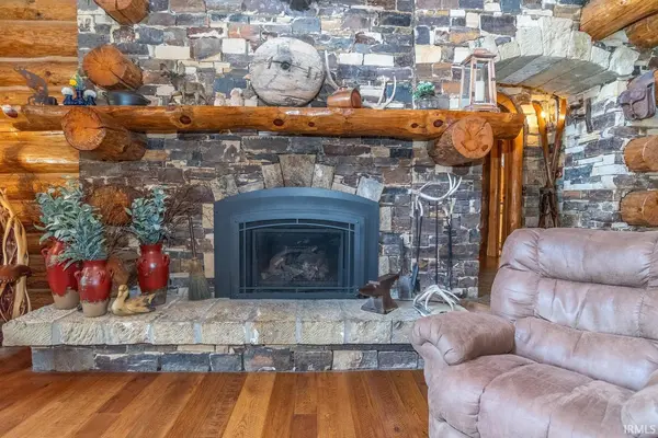 8739 S Old State Road 37 ***, Bloomington, IN 47403