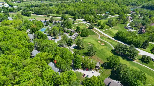 9398 S Lake Ridge DR, Bloomington, IN 47401