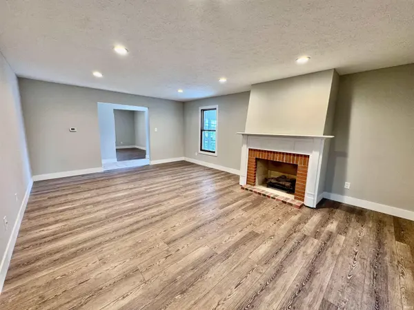2602 E Covenanter DR, Bloomington, IN 47401