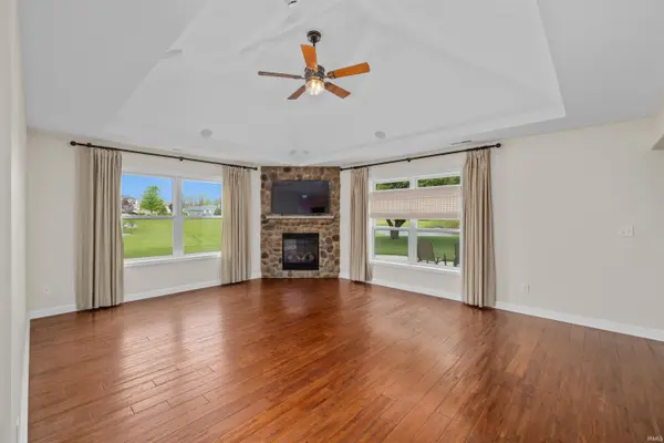 3330 Kellygreen CT, Angola, IN 46703