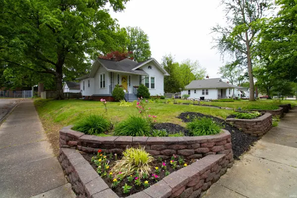 950 S Villa DR, Evansville, IN 47714