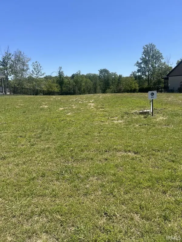 1638 Victoria Woods DR, Boonville, IN 47601