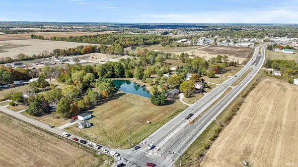 2128 Hathaway RD, Fort Wayne, IN 46818