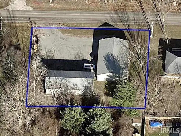 1057 E 350 N ***, Warsaw, IN 46582