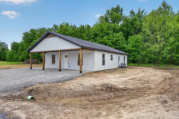 315 N Virgil ST, Jasonville, IN 47438