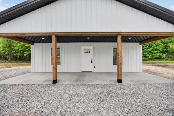 315 N Virgil ST, Jasonville, IN 47438