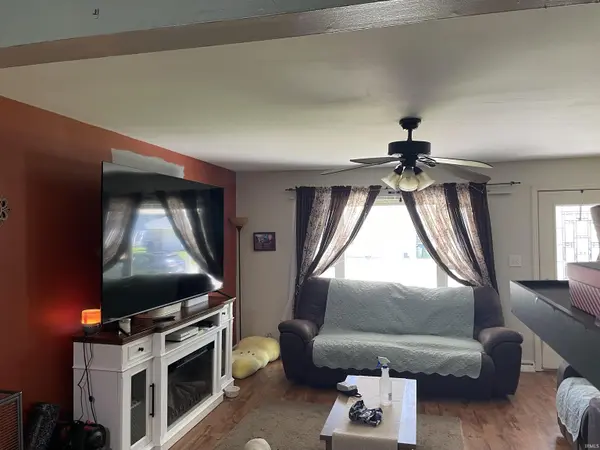 1708 W Glenn Ellyn DR, Muncie, IN 47304