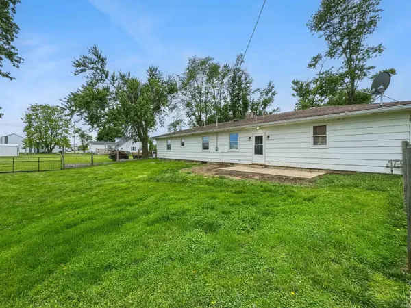 6421 S IN 59 HWY, Clay City, IN 47841