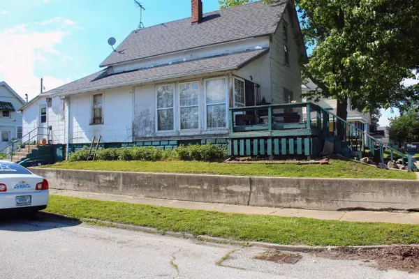 800 N Gentry ST,  Frankfort,  IN 46041