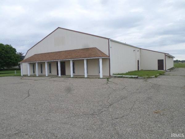 1202 E 4th ST, Rochester, IN 46975