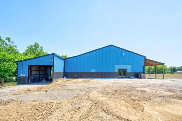 225 W Rimstidt ST, Rockport, IN 47635