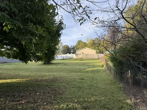 909 W Temperance ST, Ellettsville, IN 47429