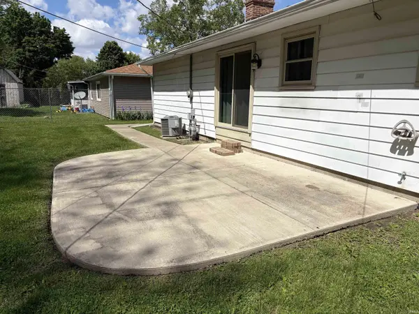 1104 Maxwell AVE, Monticello, IN 47960