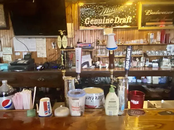 102 W State ST, Ashley, IN 46705