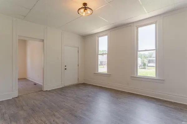 315 E Michigan ST, Evansville, IN 47711