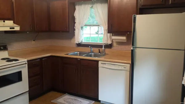 1504 E Bradshire ST, Bloomington, IN 47401-8724