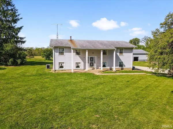 8613 N Buck Creek PIKE, Mooreland, IN 47360