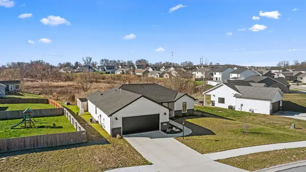 203 W Longfellow BLVD, Columbia City, IN 46725