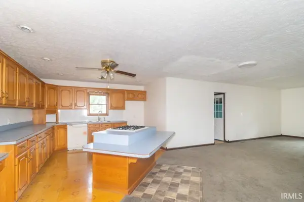 1109 S County Road 250 E ***, New Castle, IN 47362-9577