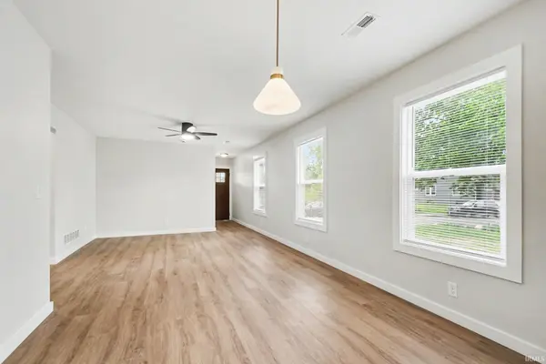 1132 Harvey ST, South Bend, IN 46616