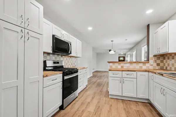 1132 Harvey ST, South Bend, IN 46616