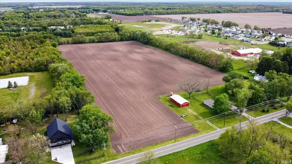 23267 Brick RD, South Bend, IN 46628-9722