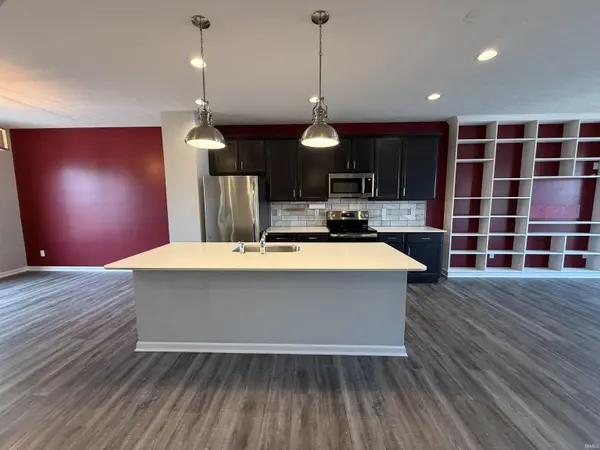 2909 Kirkbride WAY, Indianapolis, IN 46222