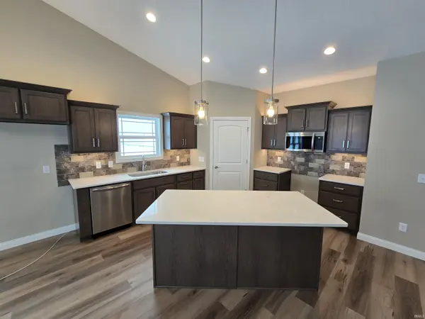 5374 Rio Azul CV, Fort Wayne, IN 46818