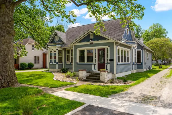 205 W 4th ST, North Manchester, IN 46962