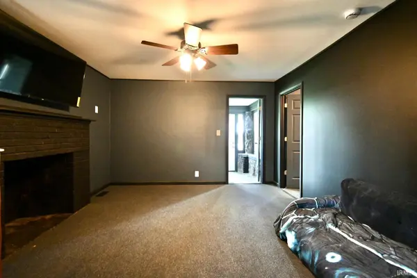 521 E Jackson ST, Mulberry, IN 46058