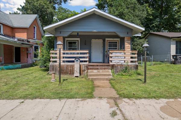 714 W blaine AVE, Elkhart, IN 46516