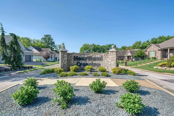 8201 Blessing WAY, Evansville, IN 47712