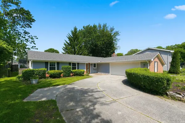 1509 Lake Forest DR, Fort Wayne, IN 46815