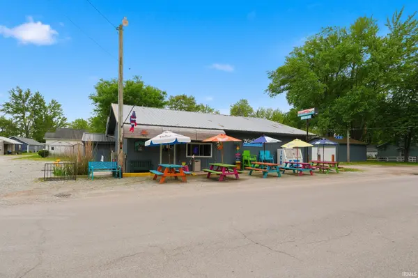 3774 N Barbee RD, Warsaw, IN 46582