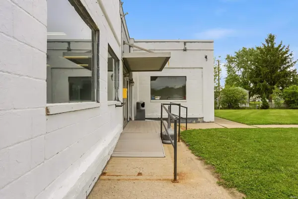 4415 N Broadway AVE, Muncie, IN 47303