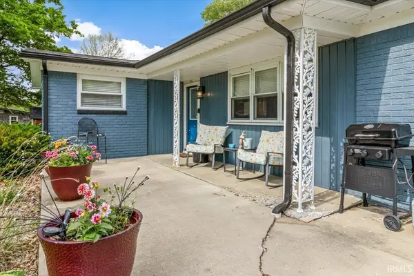 25 N 500 W ***, Winchester, IN 47394