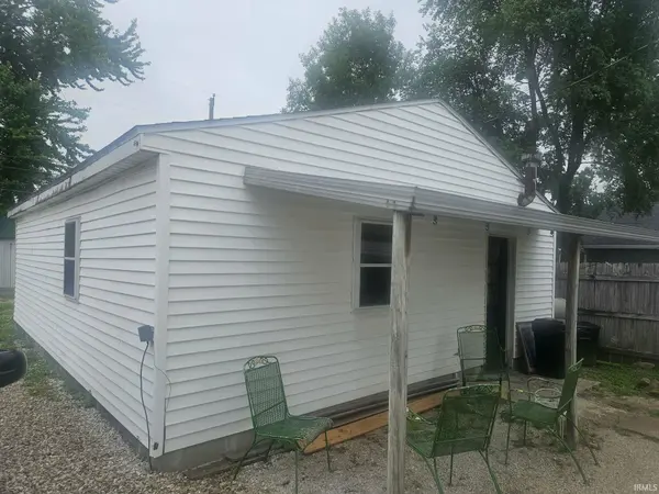 313 SE 7th ST, Washington, IN 47501