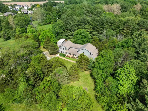 2067 N 400 East RD, Lafayette, IN 47905