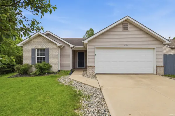 12715 Braveheart DR, Fort Wayne, IN 46814-7491