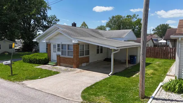 105 P Street ***, Bedford, IN 47421