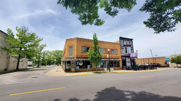 1836 S Calhoun ST, Fort Wayne, IN 46802-5258