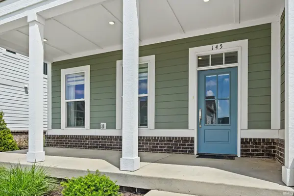 145 Parkerwood LN, West Lafayette, IN 47906