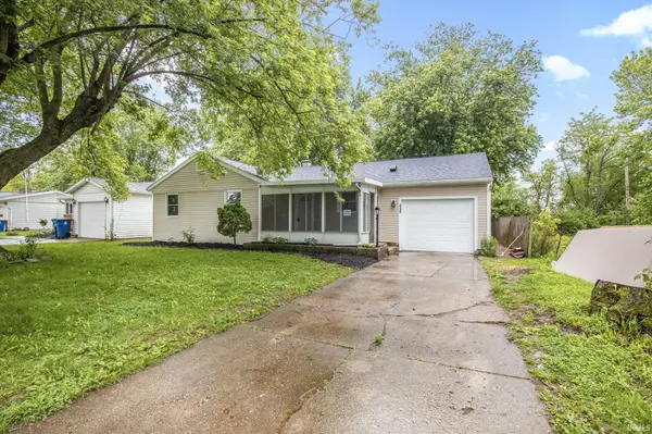 1121 W 11th ST, Marion, IN 46953