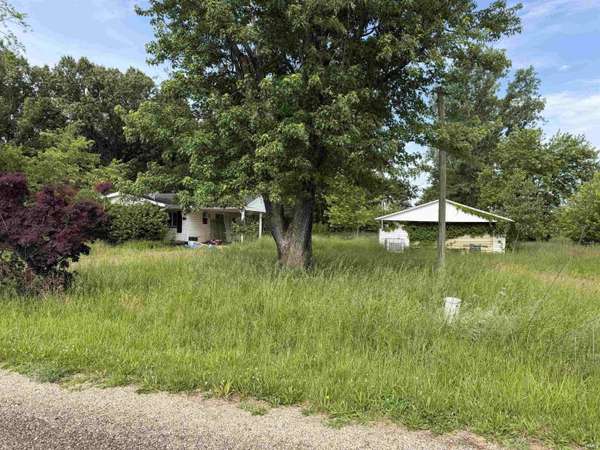 12101 Maier RD, Mount Vernon, IN 47620