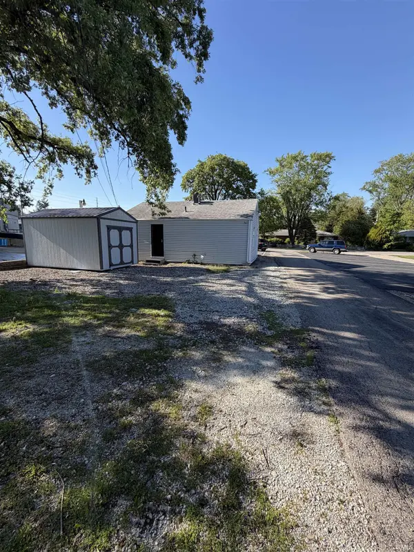 2207 Fowler ST, Anderson, IN 46012