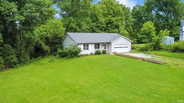 4950 Gene Lane LN, Nashville, IN 47448