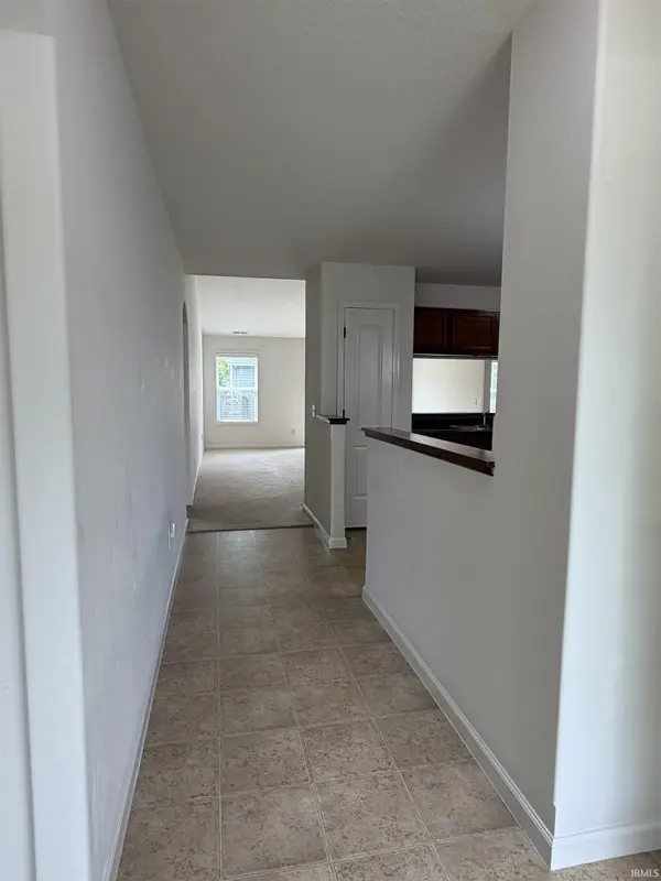 4248 Timber Creek Pkwy, New Haven, IN 46774