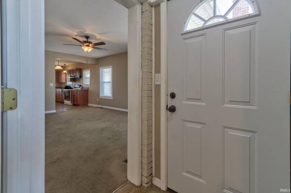 645 S Fares AVE, Evansville, IN 47714-1809