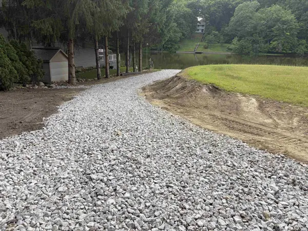 31 N Diamond Point RD, Monticello, IN 47960